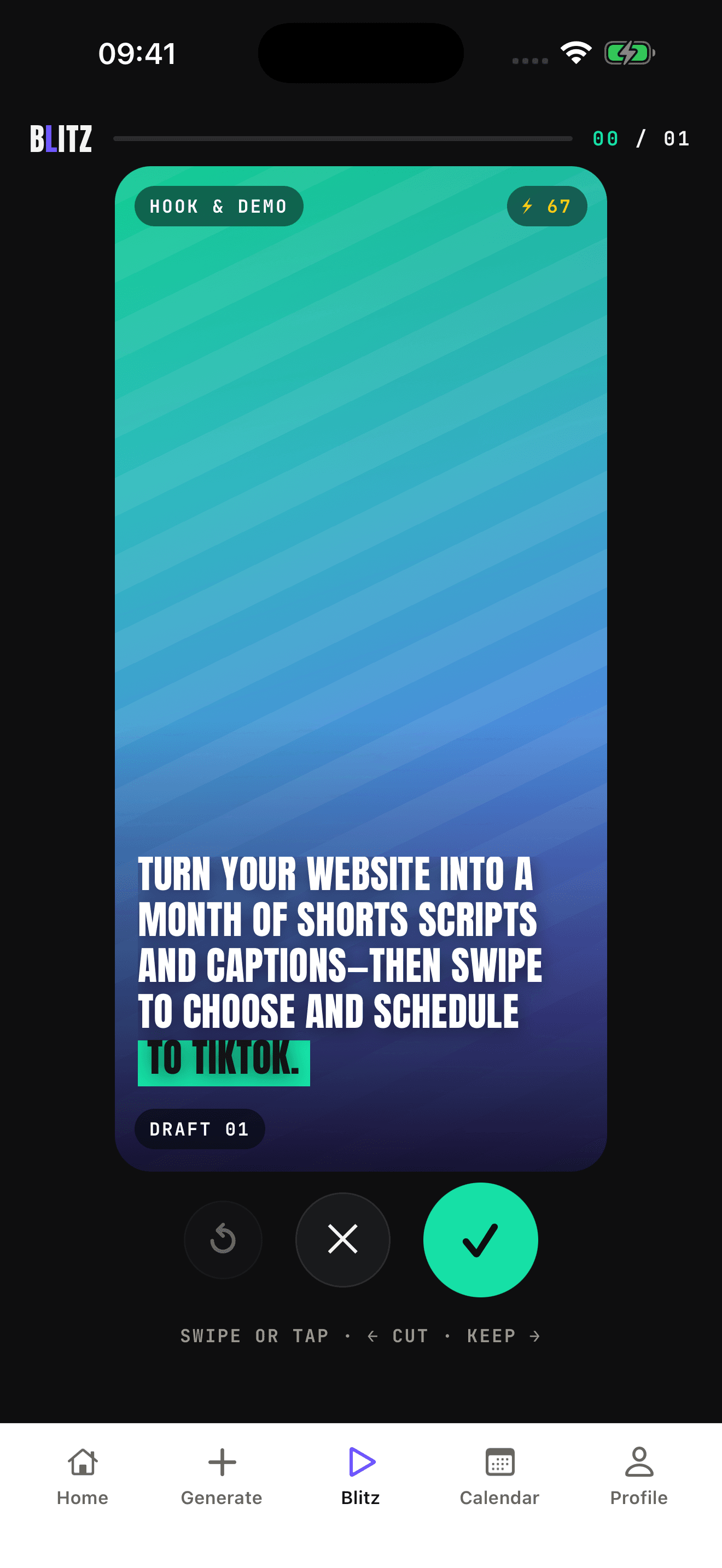 Spoolt iOS Blitz screen showing a sample draft with discard, keep and undo controls